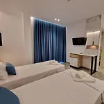 Monel 4* كساميل