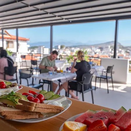 Monel Hotel Ksamil