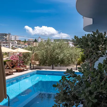 Monel Hotel
