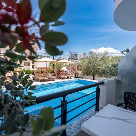 Monel Hotel 4*
