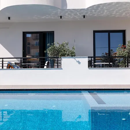 Hotel Monel Ksamil