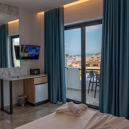 Hotel Monel 4*