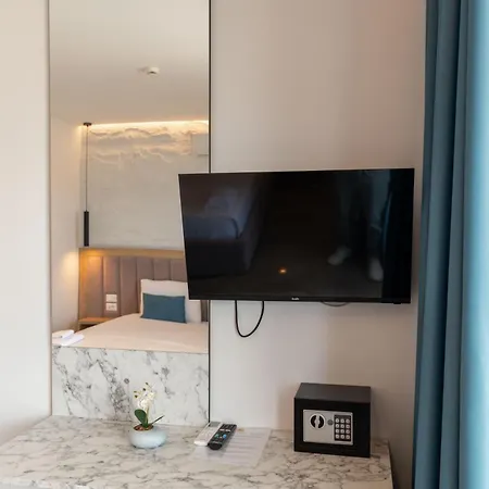 Hotel Monel Ksamil