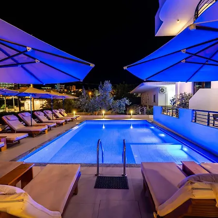 Hotel Monel 4*