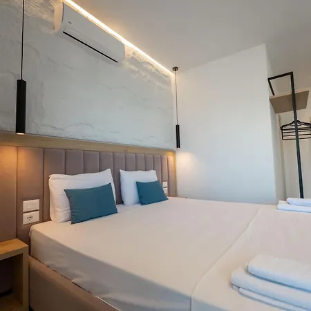 Hotel Monel 4*