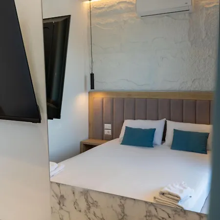 Hotel Monel Ksamil