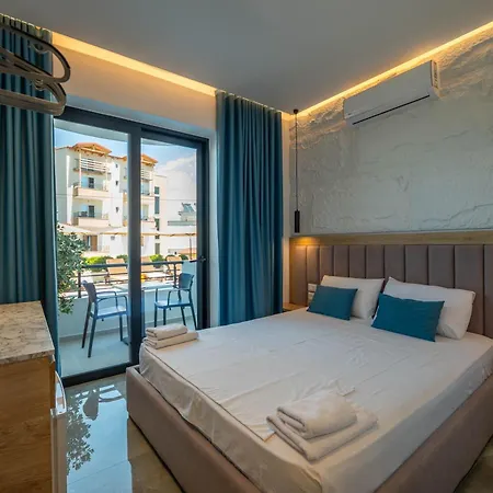 Monel 4* Ksamil