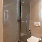 Monel فندق كساميل