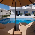 فندق Monel كساميل