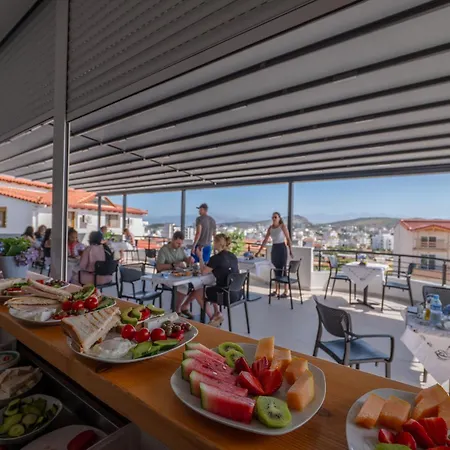 Monel Hotel